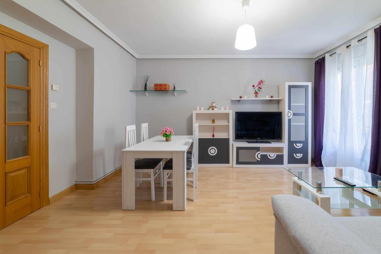 Lormar Apartamento Apartment ซามอรา ภายนอก รูปภาพ